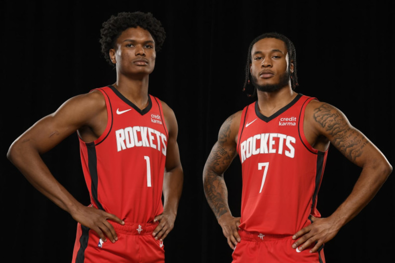 湖人浓眉哥篮下统治球队获胜（浓眉内线制霸助湖人取胜）