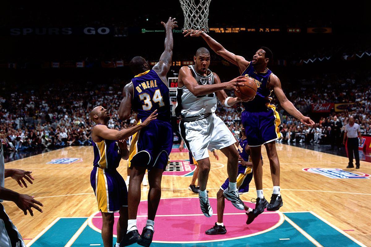 马竞vs圣吉罗斯联合：阿尔瓦雷斯搭档格列兹曼，小西蒙尼出战（格列兹曼携手阿尔瓦雷斯，马竞迎战圣吉罗斯联合，小西蒙尼出战）