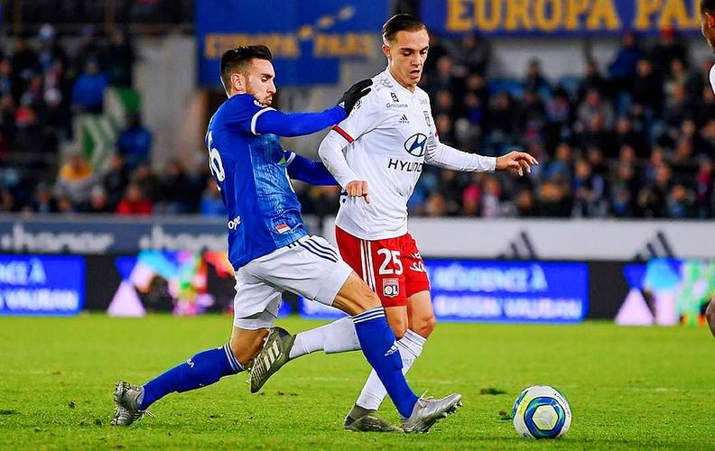 火箭年轻球员进攻数据亮眼（火箭新星进攻端数据抢眼）