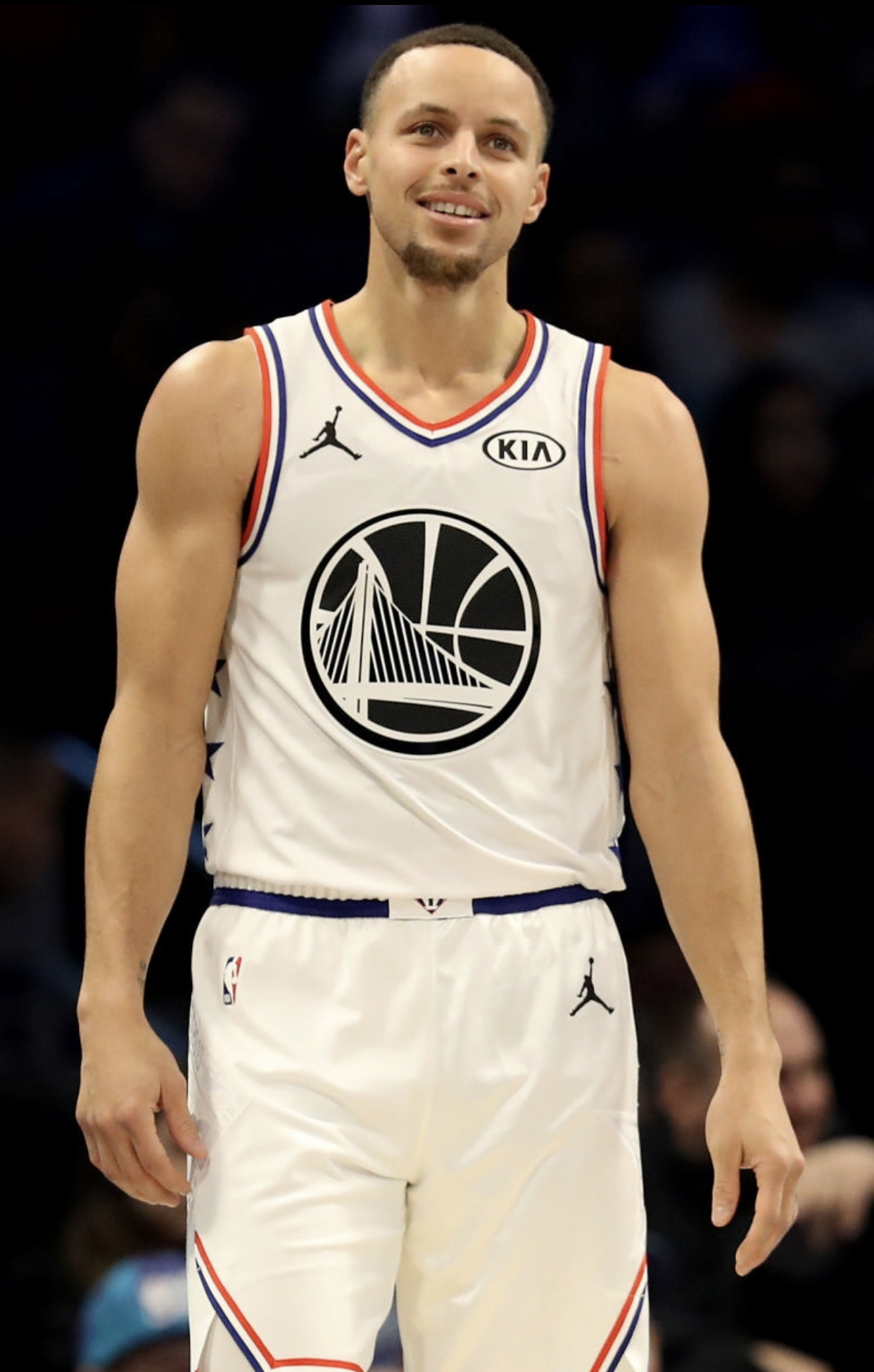 状态火热！布伦森首节8中5得到16分5助攻（火力全开！布伦森首节8投5中砍下16分5助攻）