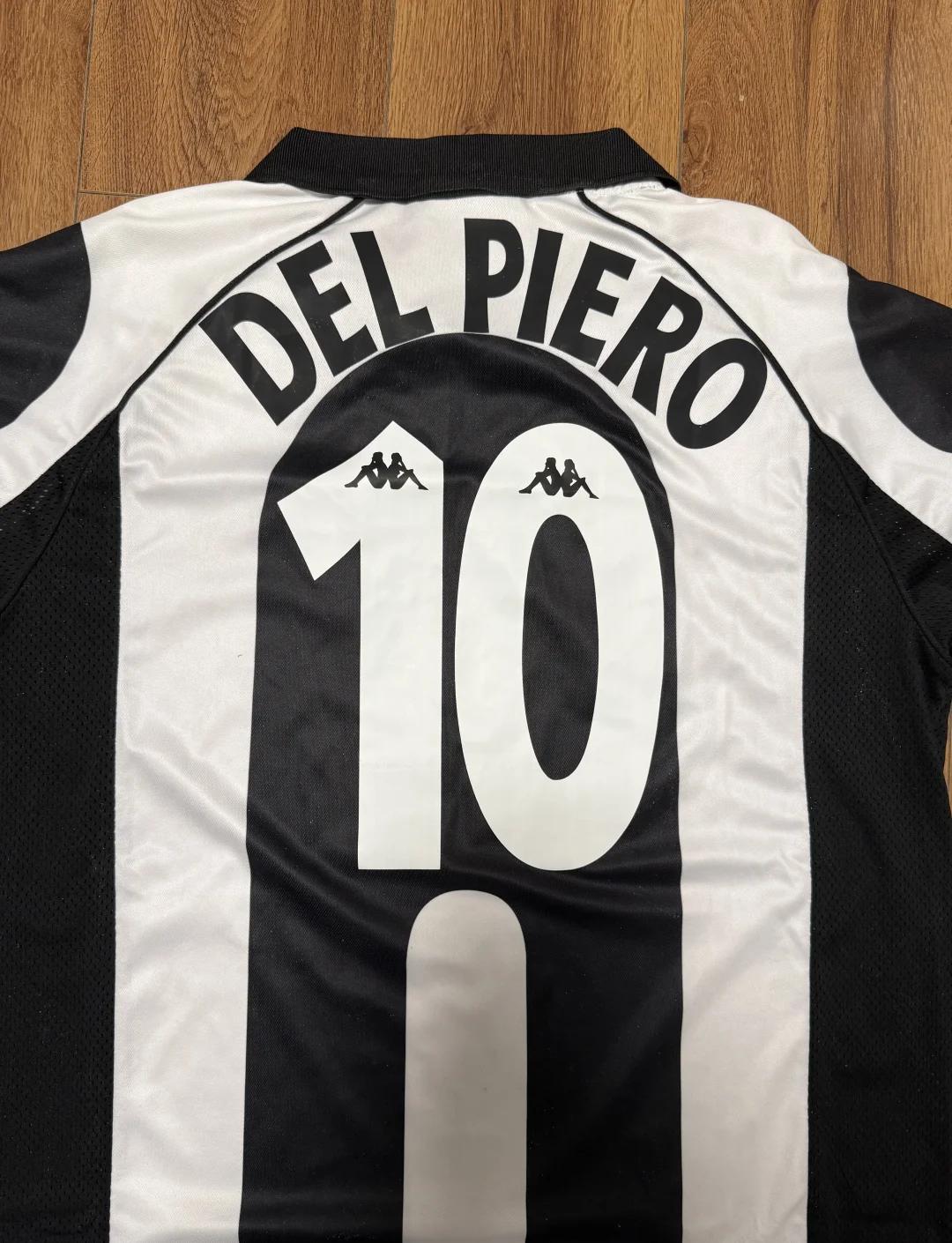 德天空：施洛特贝克因脚伤将缺席对阵卢森堡，有可能退出集训