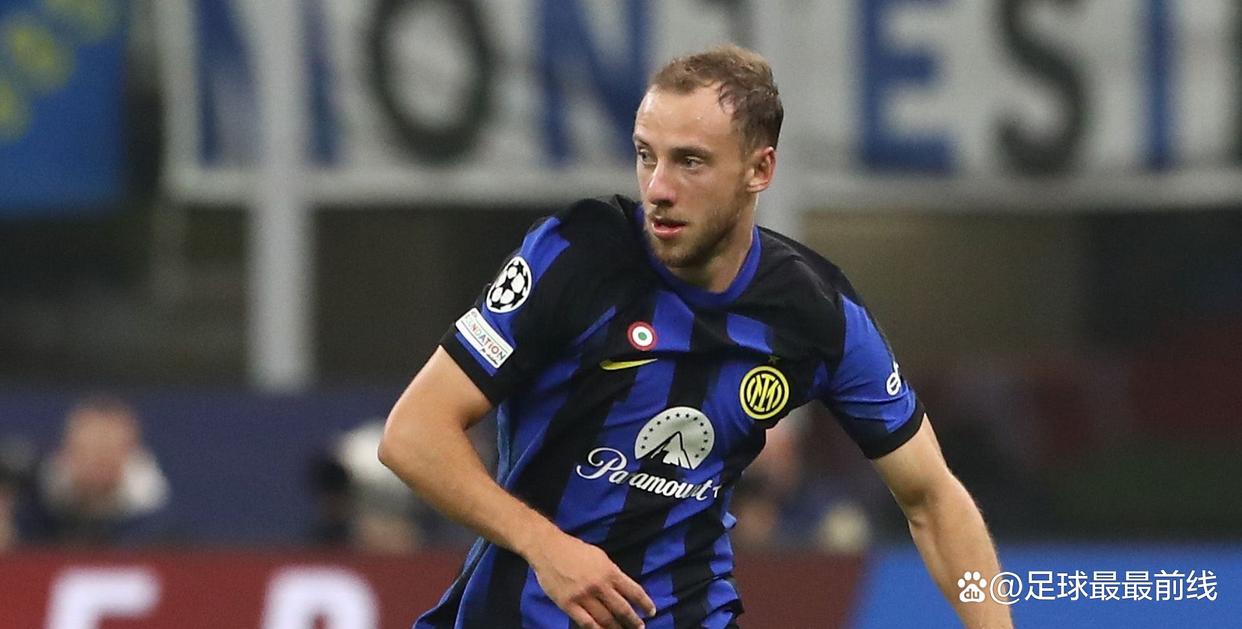 记者：2026年元旦前后津门虎收队冬训，先去海口再去海外拉练