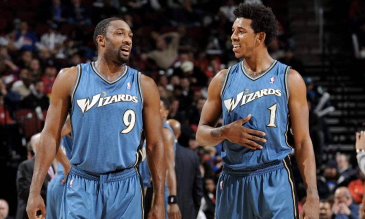 前教练：库普梅纳斯能很好地适应三中卫，斯帕莱蒂非常了解他（前主帅称库普梅纳斯适配三中卫体系，斯帕莱蒂对他非常熟悉）