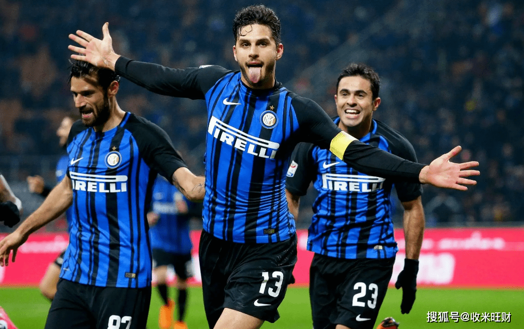 伤愈复出，卡瓦尼时隔两个月再次代表博卡出场并打进一粒点球（阔别两月复出，卡瓦尼重返博卡点球建功）